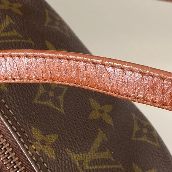 Louis Vuitton Monogram Papillon 30 Vintage - Picture 9 of 17